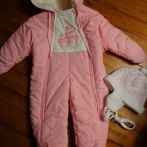 Snowsuit & Hat 9M Hooded Lined Footed Mitten Cuffs